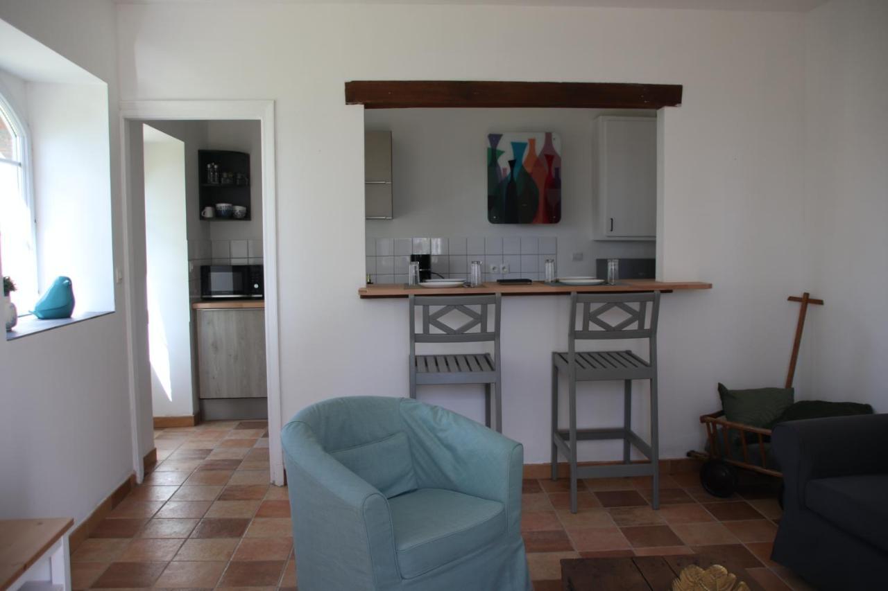 Le Vieil Home, Au Pied De La Cite Medievale La Haute-Chapelle Zewnętrze zdjęcie